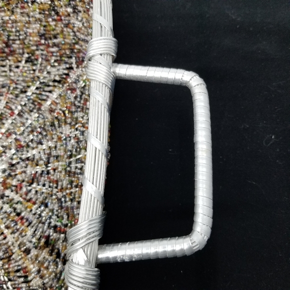 Handmade Square Aluminum Seed Bead Wire Basket - Picture 3 of 12